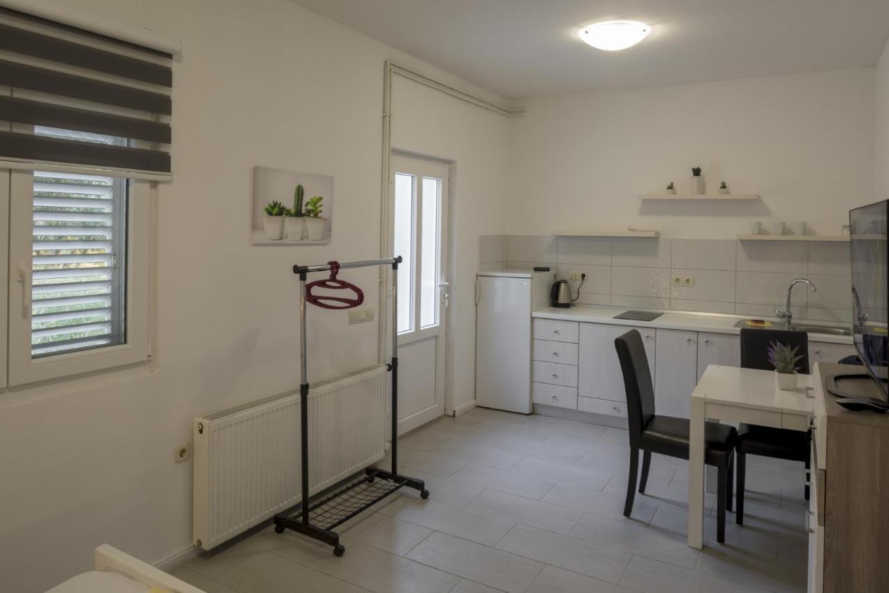 Apartments With A Parking Space Zuljana, Peljesac - 4573 Εξωτερικό φωτογραφία